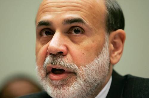US-Notenbank-Chef Ben Bernanke stellt den Geldinstituten Geld zum Nulltarif bereit. Das soll die Kredit-Vergabe ankurbeln.