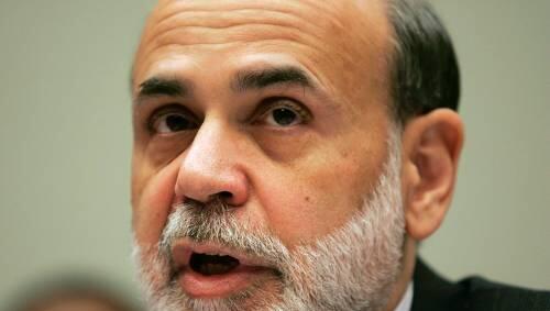 US-Notenbank-Chef Ben Bernanke stellt den Geldinstituten Geld zum Nulltarif bereit. Das soll die Kredit-Vergabe ankurbeln. US-Notenbank-Chef Ben Bernanke stellt den Geldinstituten Geld zum Nulltarif bereit. Das soll die Kredit-Vergabe ankurbeln.