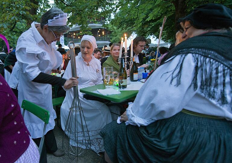Der Kocherlball 2012 - die besten Bilder.