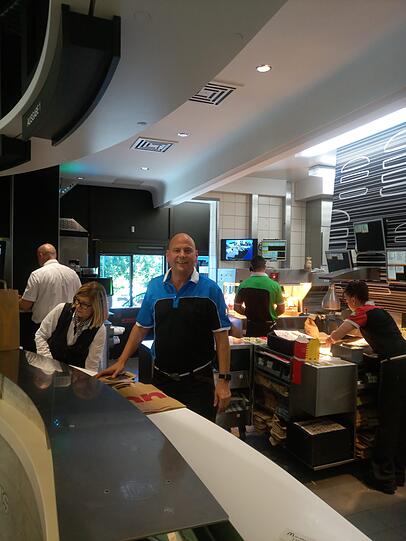 McDonalds Ray Kroc Tag Holger Beeck