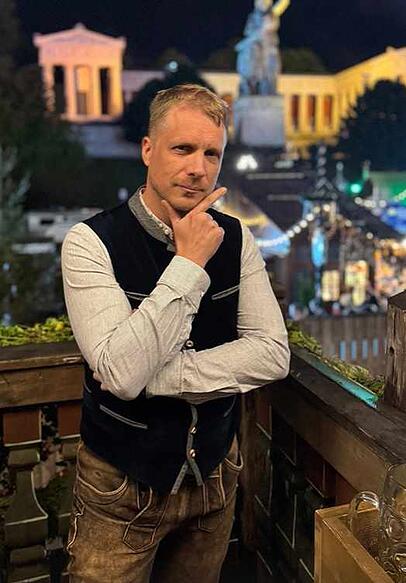 Oliver Pocher feiert sein Single-Leben auf dem Oktoberfest. Oliver Pocher feiert sein Single-Leben auf dem Oktoberfest.