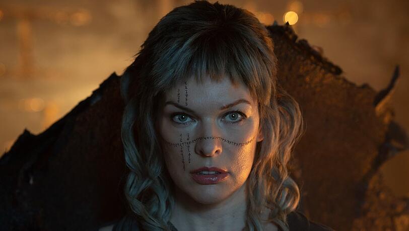 Milla Jovovich spielt in "In The Lost Lands" die mysteriöse Hexe Gray Alys.