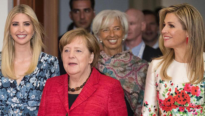 US-Präsidententochter Ivanka Trump (l-r), Bundeskanzlerin Angela Merkel, IWF-Chefin Christine Lagarde und die niederländische Königin Maxima währende des Frauengipfels in Berlin. US-Präsidententochter Ivanka Trump (l-r), Bundeskanzlerin Angela Merkel, IWF-Chefin Christine Lagarde und die niederländische Königin Maxima währende des Frauengipfels in Berlin.