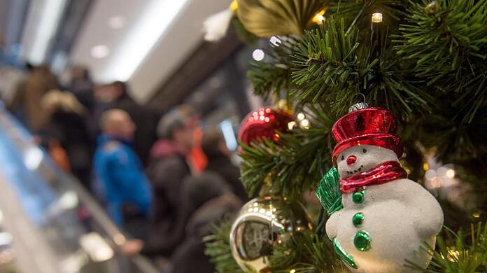 Weihnachtsshopping nur als Geimpfter oder Genesener? in anderen Bundesländern gilt für den Handel bereits 2G.