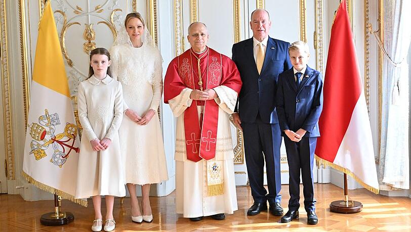 Die monegassischen Royals haben Papst Leo XIV. im Palast empfangen.