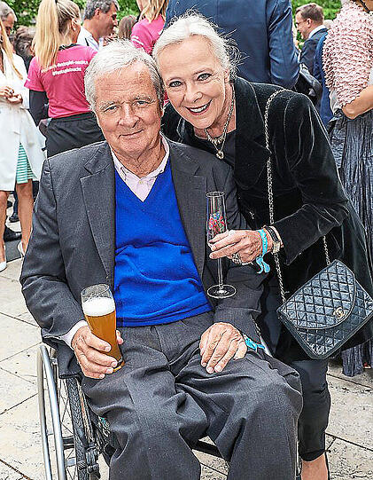 Prinzessin Uschi zu Hohenlohe mit Ehemann Prinz Peter