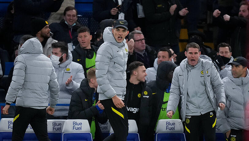 Beim FC Chelsea gemeinsam an der Linie: Thomas Tuchel (links) und sein Co-Trainer Anthony Barry. (Archivbild)