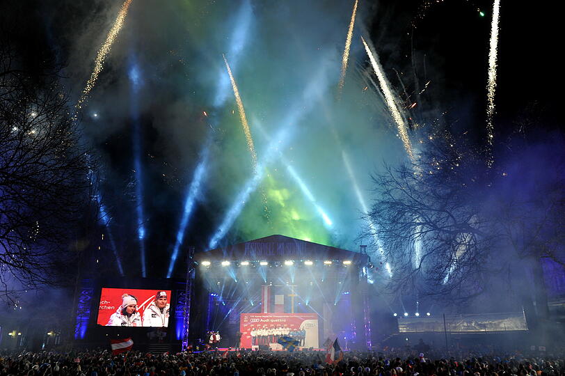 Feuerwerk für die Medaillengewinner: Die Zeremonien im Garmischer Kurpark zählten zu den Höhepunkten der Ski-WM.