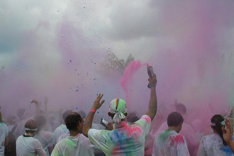 Bunter geht's nicht: Der Color Run in Riem. Die Bilder.