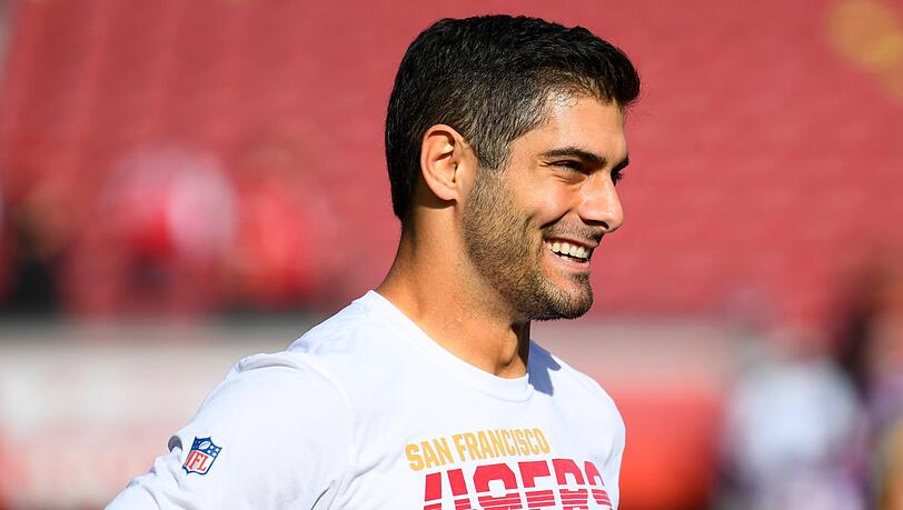 Gewann zweimal den Super Bowl mit New England als Ersatz hinter Superstar Tom Brady: Jimmy Garoppolo. Gewann zweimal den Super Bowl mit New England als Ersatz hinter Superstar Tom Brady: Jimmy Garoppolo.