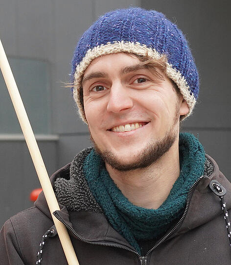 Johannes Wendel (30, wissenschaftlicher Mitarbeiter): "Ich verstehe nicht, wie die Arbeit im Bereich der Pflege so schlecht bezahlt sein kann – bei den harten Bedingungen. Mich hat es sehr motiviert zu streiken, weil viele mitmachen. Das lässt hoffen."
