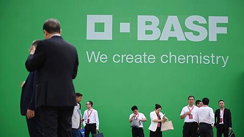 BASF mit Hauptsitz in Ludwigshafen ist der weltgr&ouml;&szlig;te Chemiekonzern.