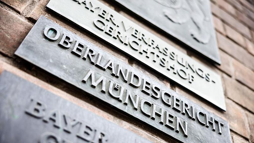 Völkermord und Menschenhandel: Vor dem Oberlandesgericht München geht es jetzt auch um die Grausamkeiten des Islamischen Staats. (Archivbild)