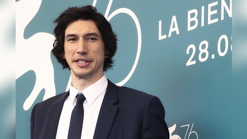 Adam Driver (Bild von 2019) ist auch 2022 am Lido dabei.