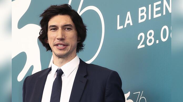 Adam Driver (Bild von 2019) ist auch 2022 am Lido dabei.