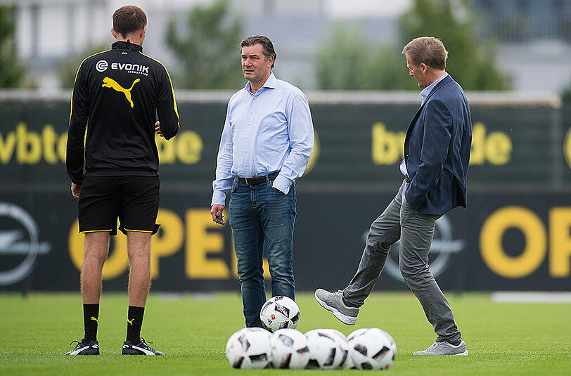 Die BVB-Oberen: Trainer Thomas Tuchel, Sportdirektor Michael Zorc, Geschäftsführer Hans-Joachim Watzek (von links).