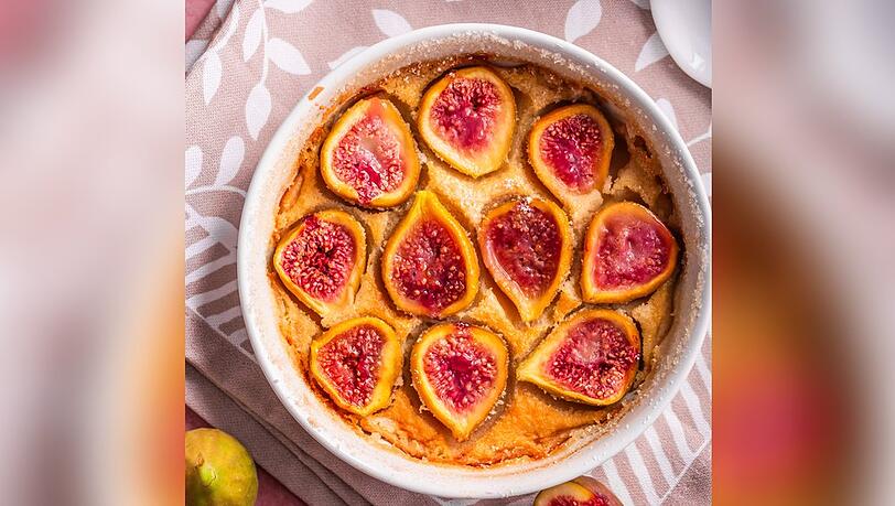 Dieser Feigenkuchen verspricht einen Hauch Luxus zum Nachmittagskaffee.