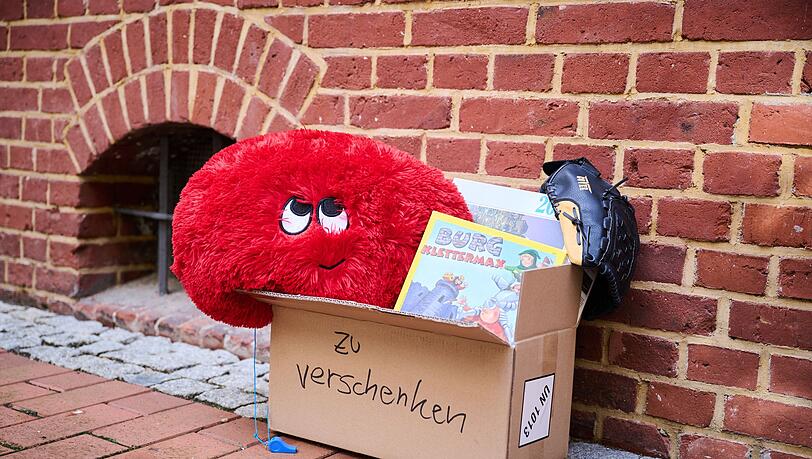 Alte Gegenstände verkaufen oder verschenken, mit denen man etwas verbindet? Viele Deutsche tun sich damit offenbar schwer. (Symbolbild) Alte Gegenstände verkaufen oder verschenken, mit denen man etwas verbindet? Viele Deutsche tun sich damit offenbar schwer. (Symbolbild)