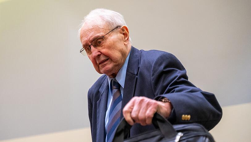 Der ehemalige CSU-Bundestagsabgeordnete Eduard Lintner betonte zuletzt, er halte sein Vorgehen für üblichen Lobbyismus. (Archivbild)