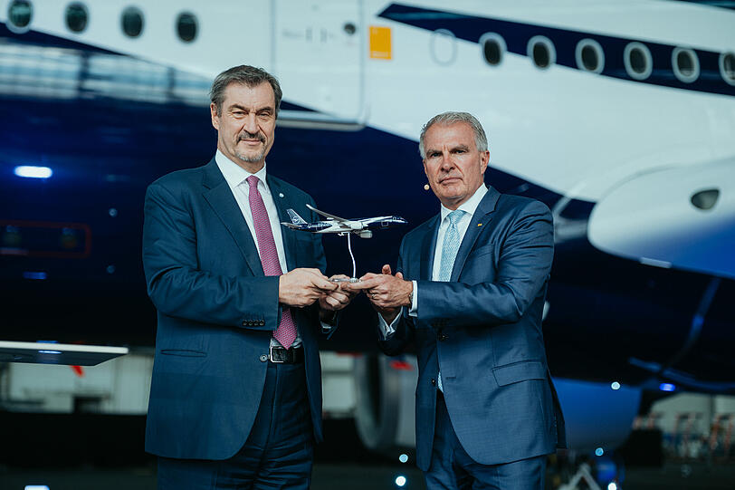 Markus S&ouml;der mit dem Lufthansa-Chef Carsten Spohr.