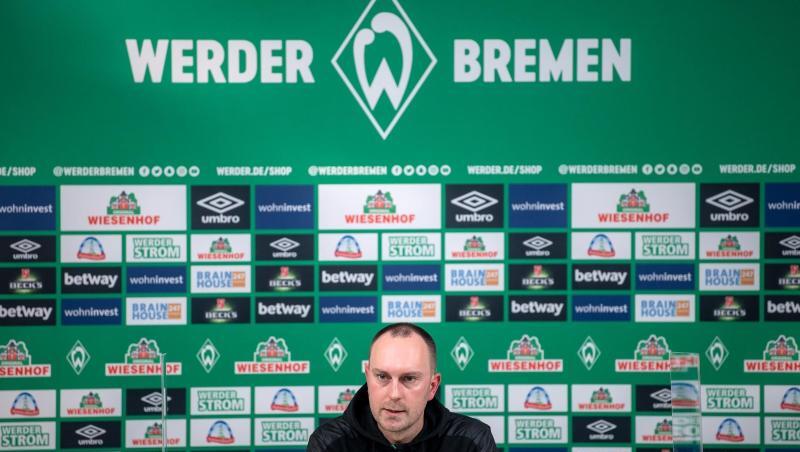 Ole Werner bei seiner ersten Pressekonferenz als Werder-Trainer.