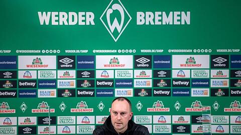 Ole Werner bei seiner ersten Pressekonferenz als Werder-Trainer.