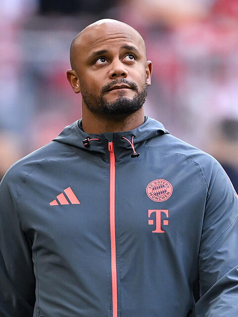 Bayern-Trainer Vincent Kompany muss in dieser Saison mit einem vergleichsweise dünnen Kader arbeiten.