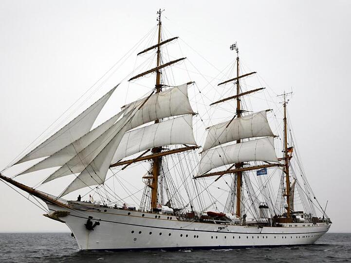 Die "Gorch Fock" wird seit Anfang 2016 saniert. Die Kosten dafür sind völlig aus dem Ruder gelaufen und werden mittlerweile auf 135 Millionen Euro beziffert.
