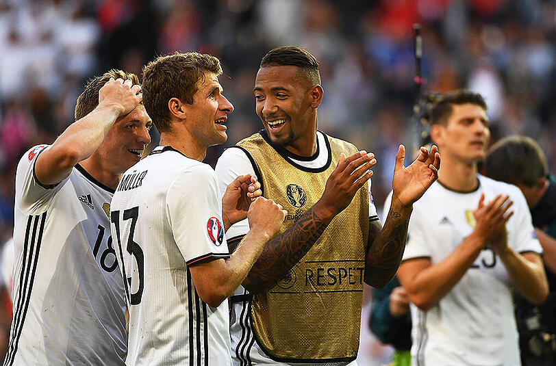 Jérôme Boateng gab mit seinem Tor zum 1:0 den Startschuss, Mario Gomez und Julian Draxler machten alles klar.