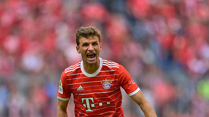 Thomas Müller war nach dem 2:2 gegen den VfB Stuttgart komplett bedient.
