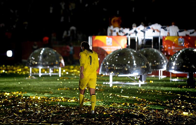 Schöne Hope Solo: So trauert die Amerikanerin nach dem verlorenem Finale gegen Japan