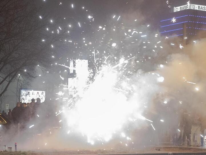 Ein Feuerwerk ist in Kirchberg aus dem Ruder gelaufen (Symbolbild).