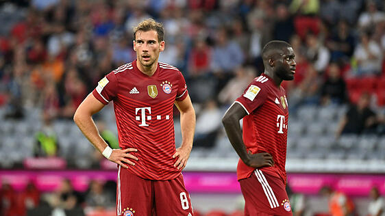 Enttäuschte Gesichter nach der Heimpleite gegen Frankfurt: Leon Goretzka (li.) und Dayot Upamecano.