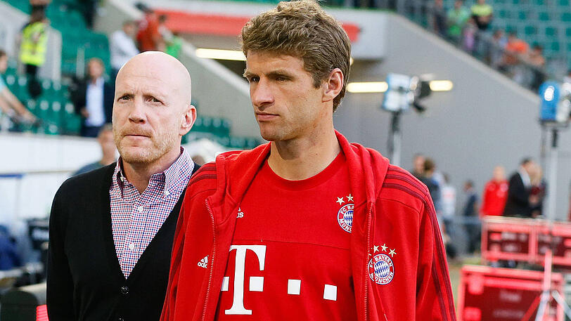 Hält seinem Ex-Schützling den Rücken frei: Matthias Sammer steht hinter Thomas Müller.