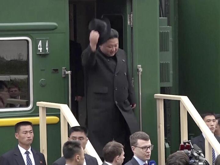 Kims gepanzerter Sonderzug überquerte am Mittwochmorgen die nordkoreanisch-russische Grenze.