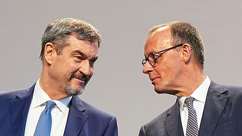 CSU-Chef Söder rechnet mit der Wahl von Friedrich Merz zum neuen Bundeskanzler am 6. Mai. Einen Tag vorher könne der Koalitionsvertrag unterschrieben werden. (Archivbild)