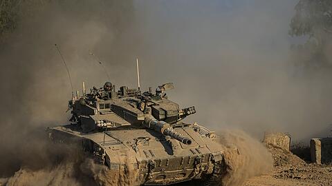 Werden künftig wieder deutsche Motoren für israelische Panzer geliefert? (Symbolbild)