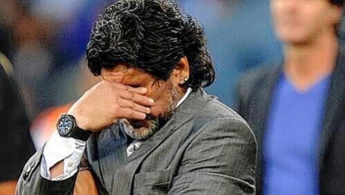Aus, vorbei: Maradona ist nicht länger Trainer der argentinischen Nationalmannschaft Aus, vorbei: Maradona ist nicht länger Trainer der argentinischen Nationalmannschaft