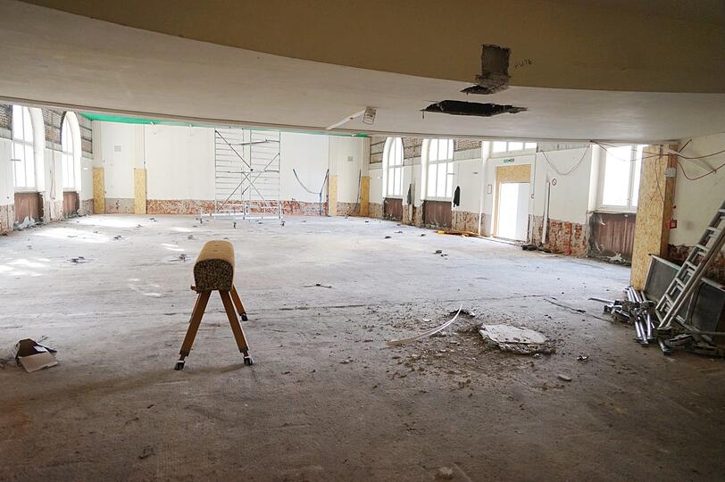 Alles neu: Auch in der Turnhalle wird saniert.