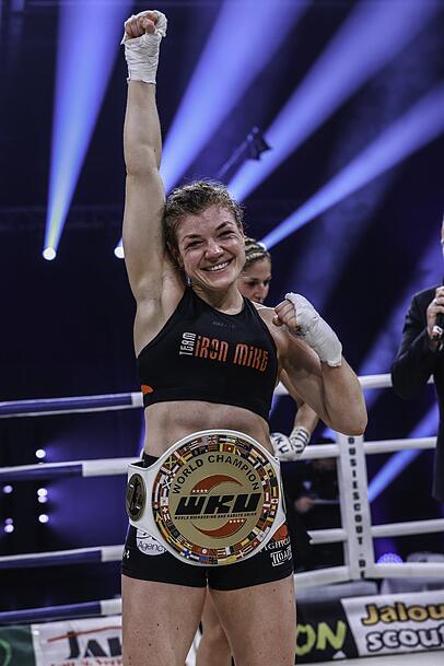 Glückliche Siegerin: Michaela Michl Glückliche Siegerin: Michaela Michl