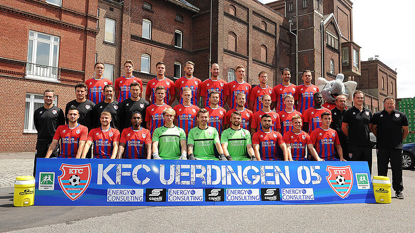 KFC Uerdingen: Die Krefelder spielten zwischen 1975 und 1996 insgesamt 14 Jahre in der Bundesliga, davon acht Jahre am Stück. Heute kämpfen sie, trainiert vom ehemaligen Bayern-Profi Michael Reisinger, um die Meisterschaft in der enorm ausgeglichenen Regionalliga West.