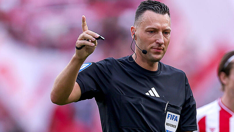 Schiedsrichter Sven Jablonski wird das DFB-Pokal-Finale leiten. Schiedsrichter Sven Jablonski wird das DFB-Pokal-Finale leiten.