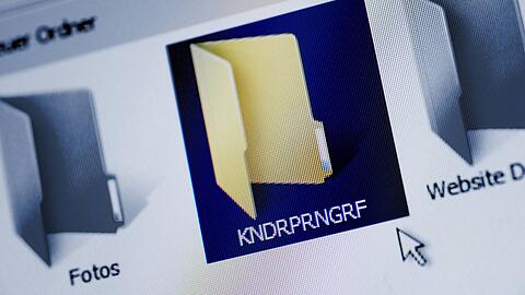 Bei den polizeilichen Ma&szlig;nahmen wurden weitere elektronische Speichermedien sichergestellt. (Symbolbild)