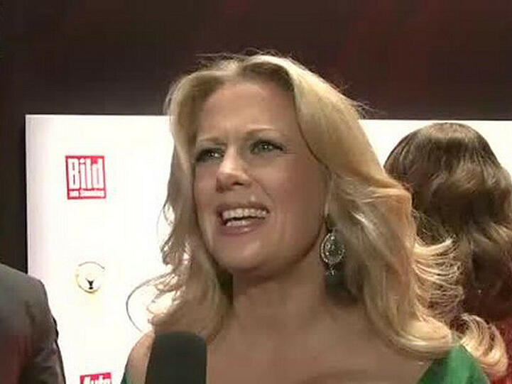 Barbara Schöneberger gesteht im Interview, dass sie Punkte in Flensburg hat