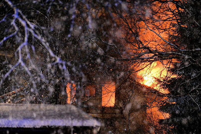 Wohnhausbrand in Unterwössen: Die Bilder vom Einsatz