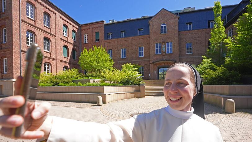 Schwester Clarita ist mit 28 Jahren die J&uuml;ngste im Kloster.