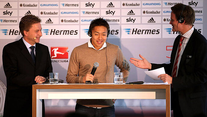 Hiroshi Kiyotake und Jörg Daubitzer (l.) bei der Präsentation der Website in Frankfurt. Hiroshi Kiyotake und Jörg Daubitzer (l.) bei der Präsentation der Website in Frankfurt.