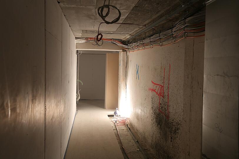 Drinnen ist noch Baustelle - aktuelle Bilder aus dem Hugendubel-Haus.