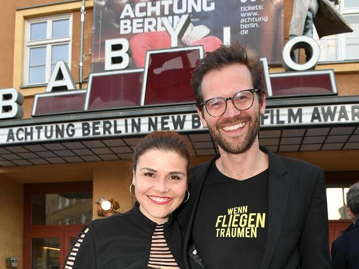 Katharina Wackernagel und ihr Bruder Jonas Grosch bei der Premiere von "Wenn Fliegen träumen" in Berlin.