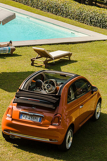 Schick in Schale: Das Sondermodell zum 60. Geburtstag heißt Fiat 500 Anniversario.